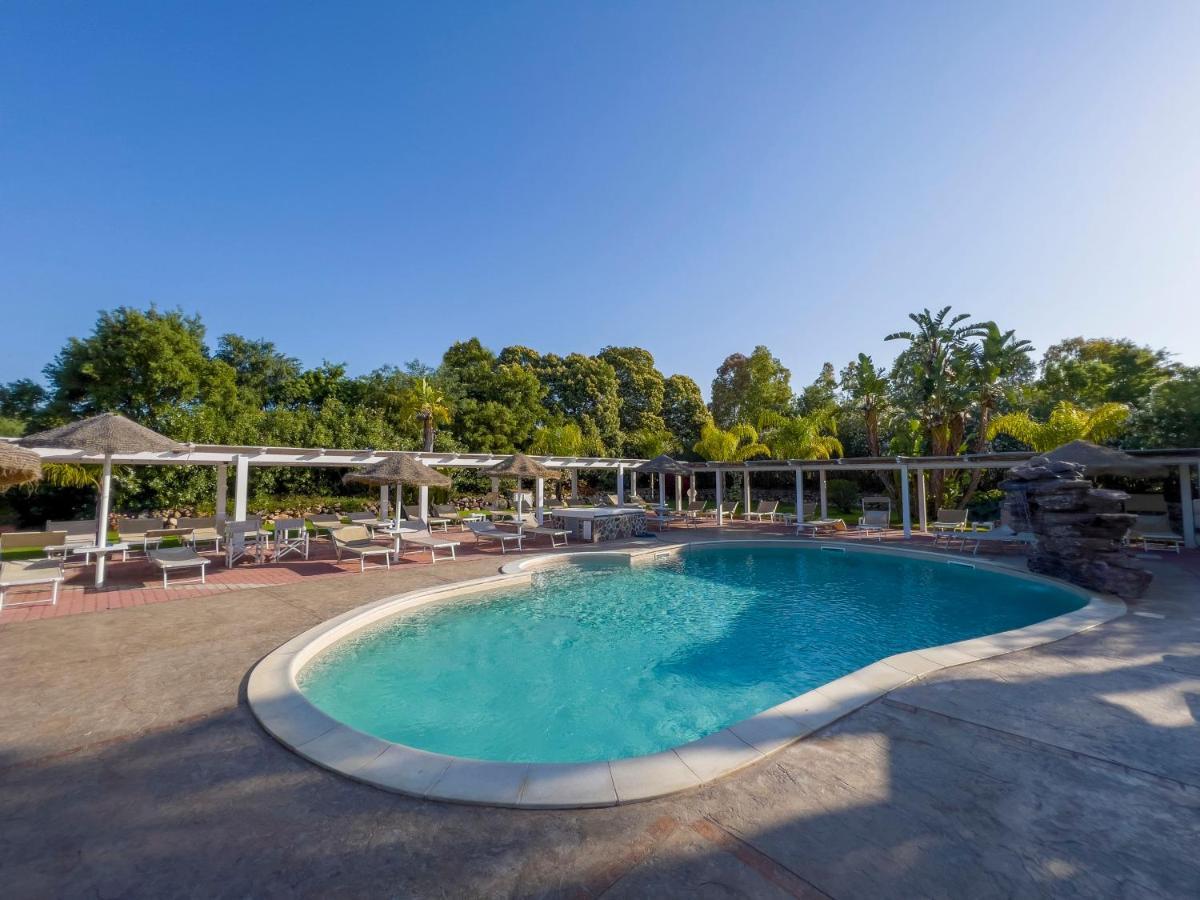 Hotel Rurale Orti Di Nora & Spa Santa Margherita di Pula Exterior foto